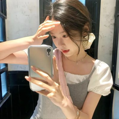 女子学校封面